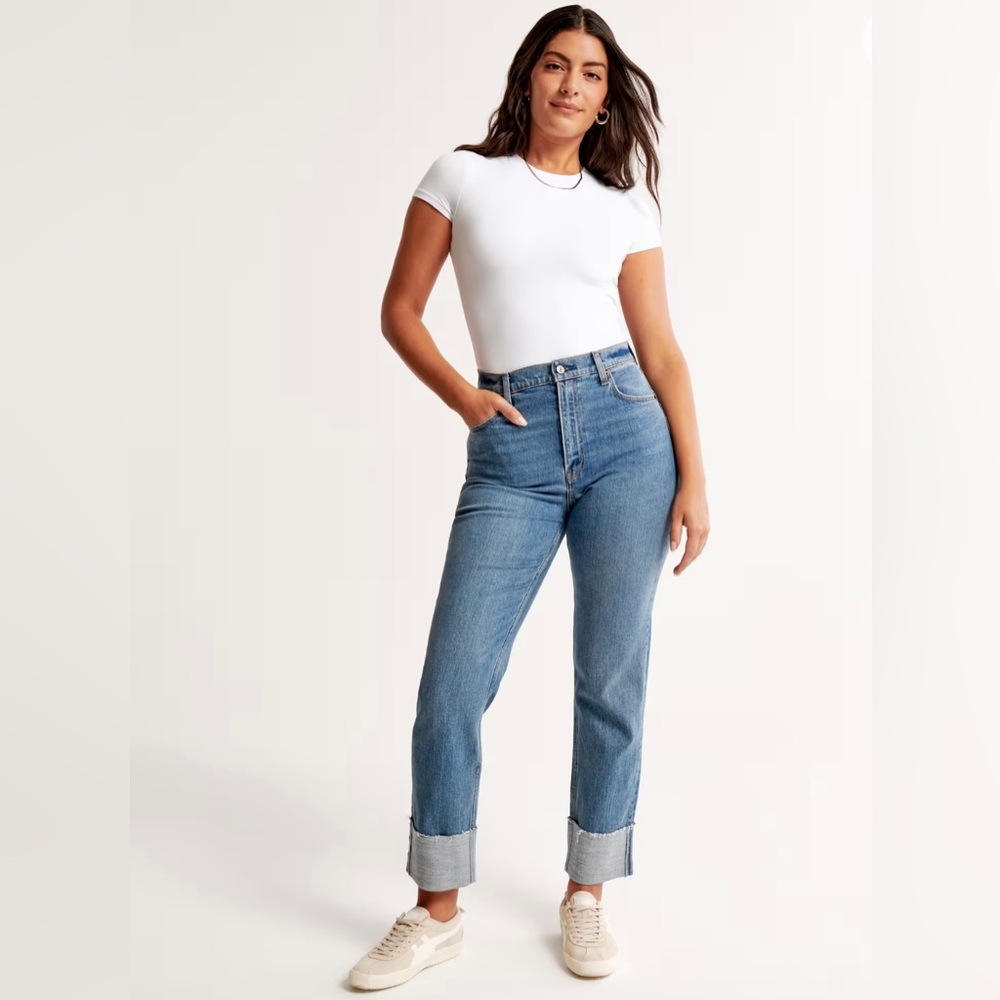 Curve Love Ultra High Rise Ankle Straight Jean Medium with Cuff Hem